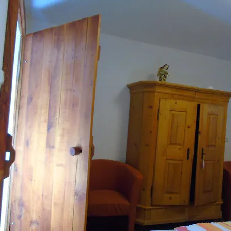 Rhoenbergblick شقة